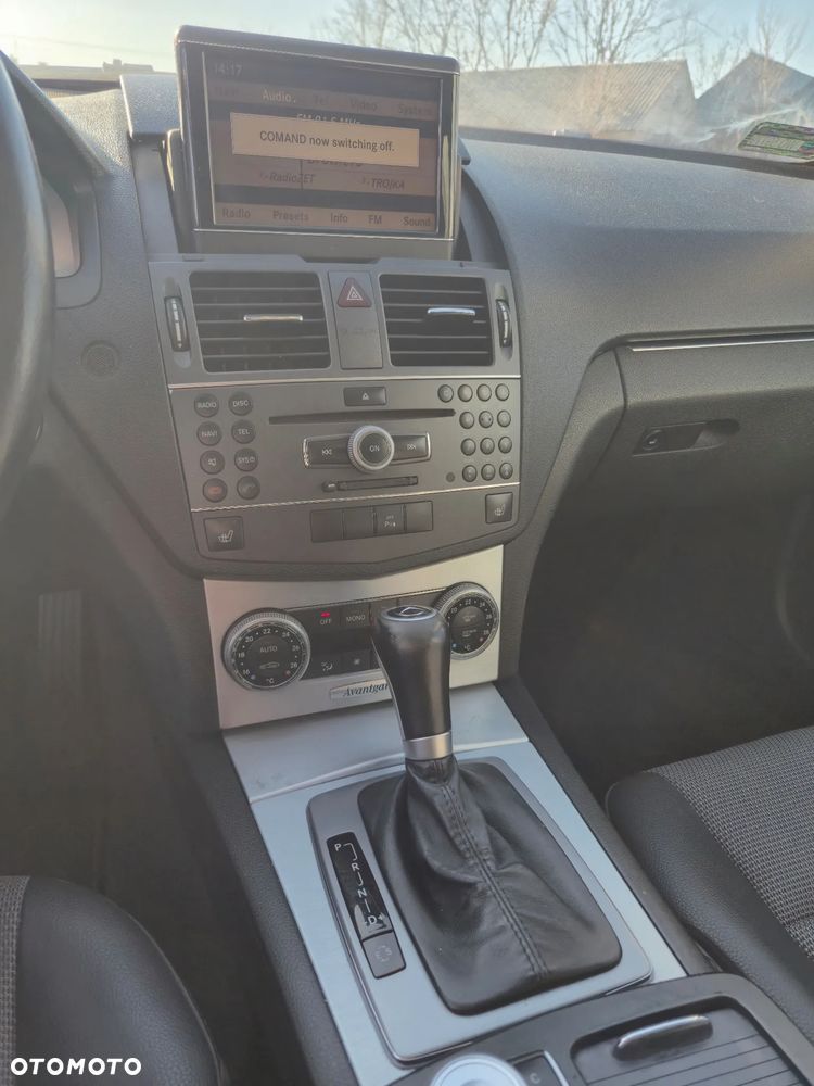 Mercedes-Benz Klasa C 220 CDI DPF Automatik BlueEFFICIENCY Avantgarde - 11