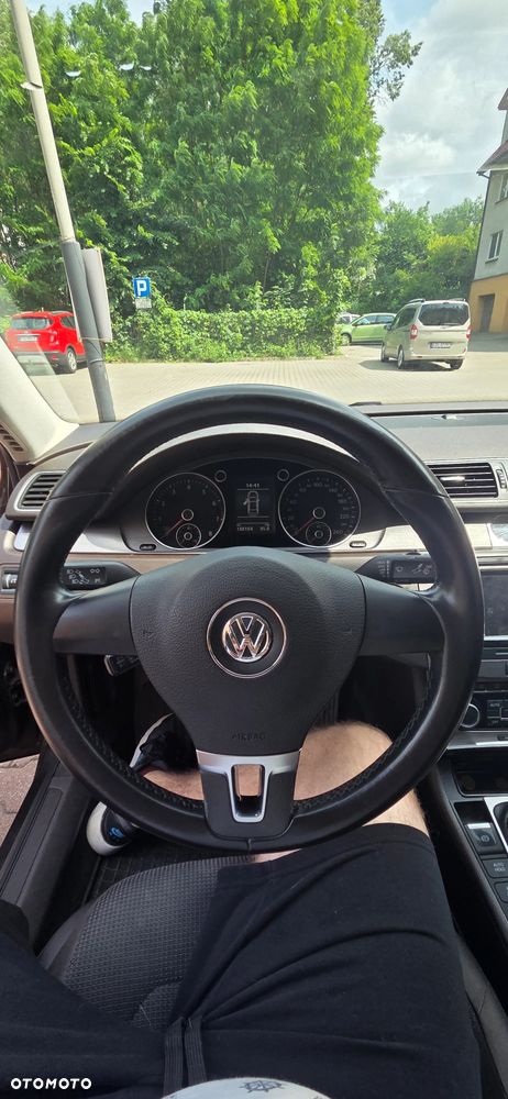 Volkswagen Passat 1.8 TSI Comfortline - 9