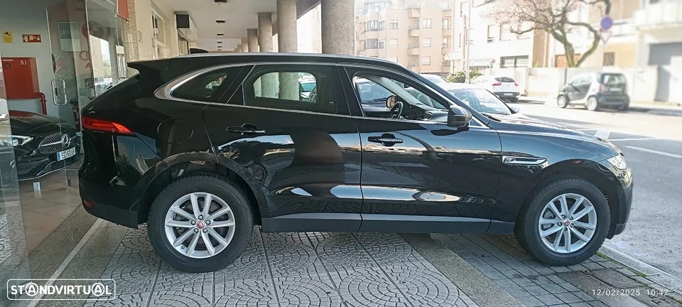 Jaguar F-Pace 2.0 i4D Prestige AWD Aut. - 4