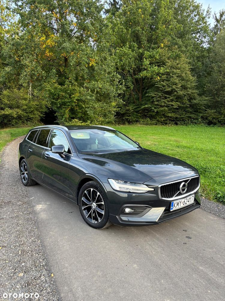 Volvo V60 D3 Drive-E Dynamic Edition (Momentum) - 1