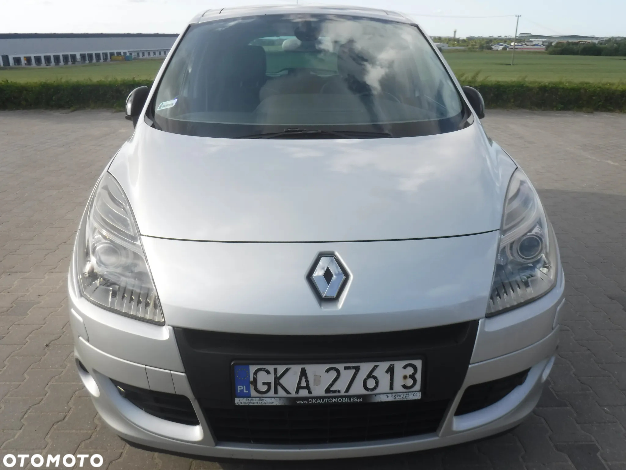 Renault Scenic 2.0 dCi Privilege - 6