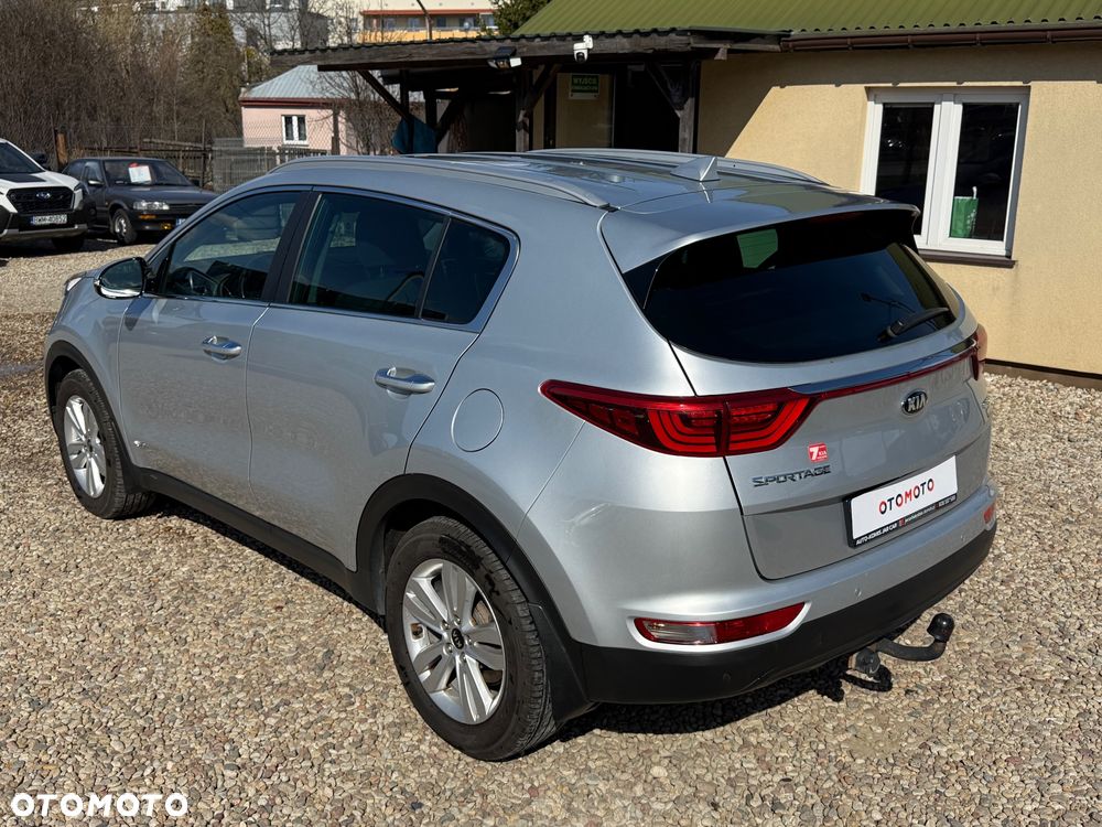 Kia Sportage 2.0 CRDI M - 7