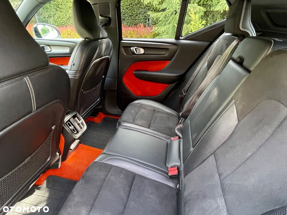 Volvo XC 40 - 19