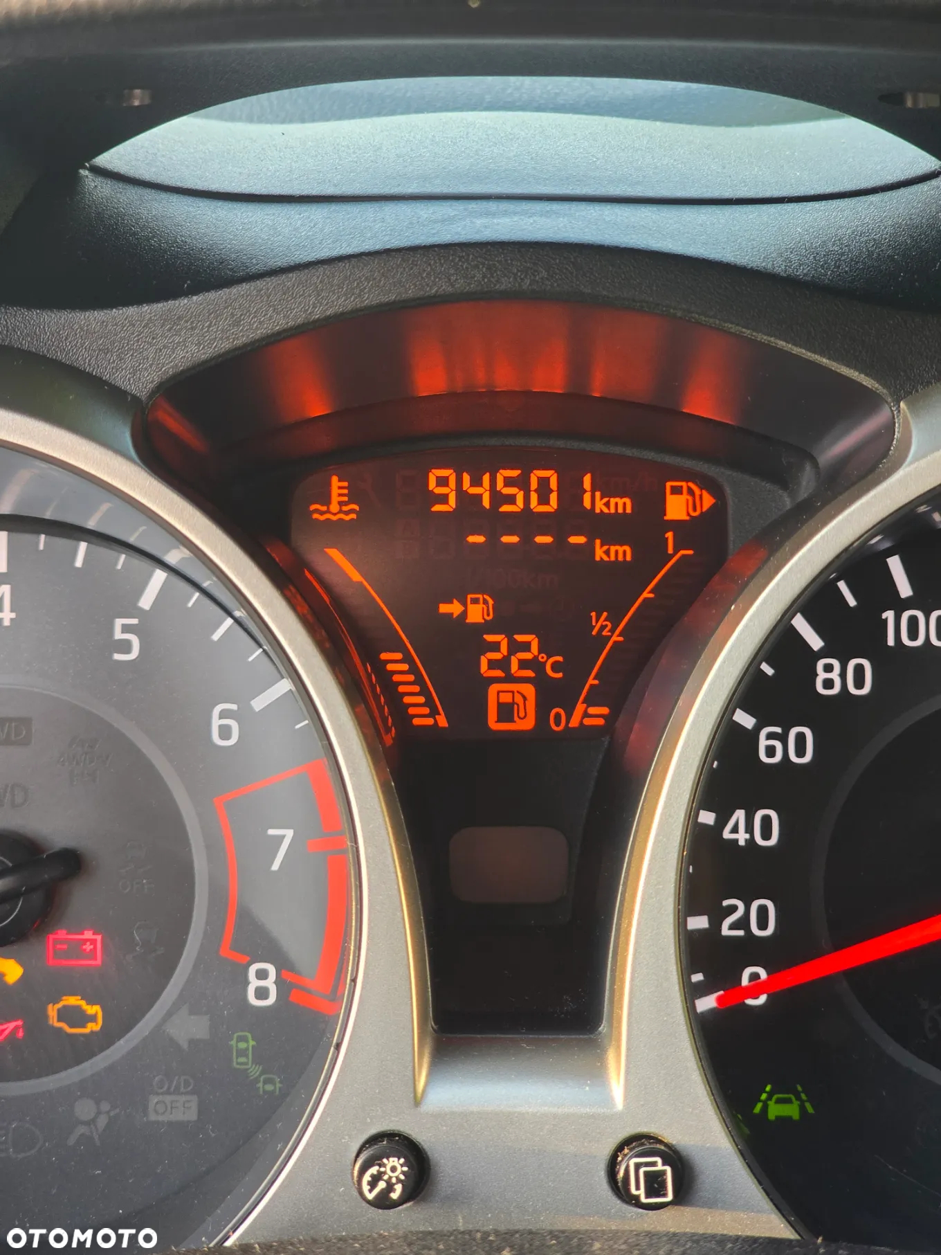 Nissan Juke 1.2 DIG-T N-Connecta EU6 - 11