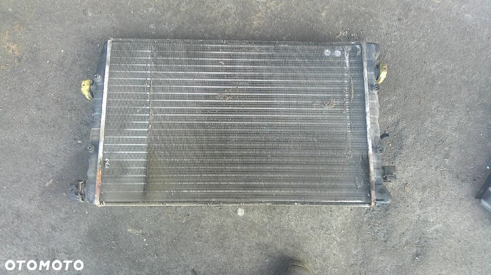 VW FOX 1.2 12V CHŁODNICA WODY - 1