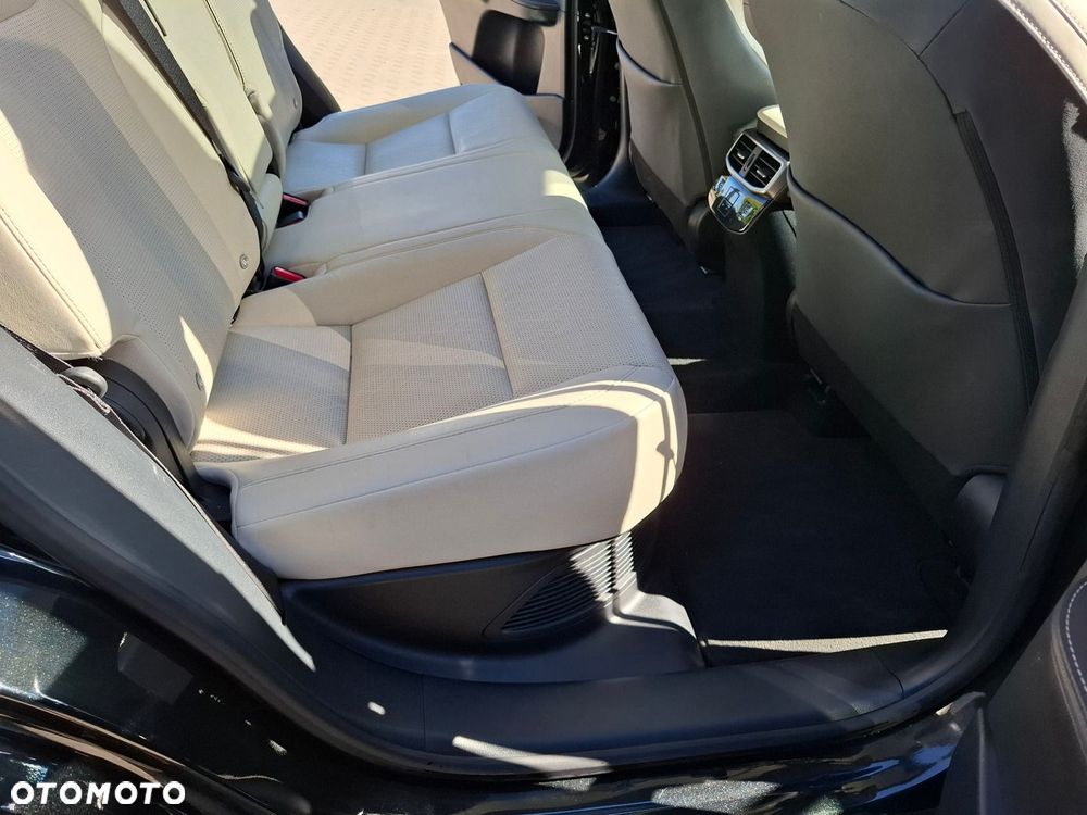 Lexus RX - 26