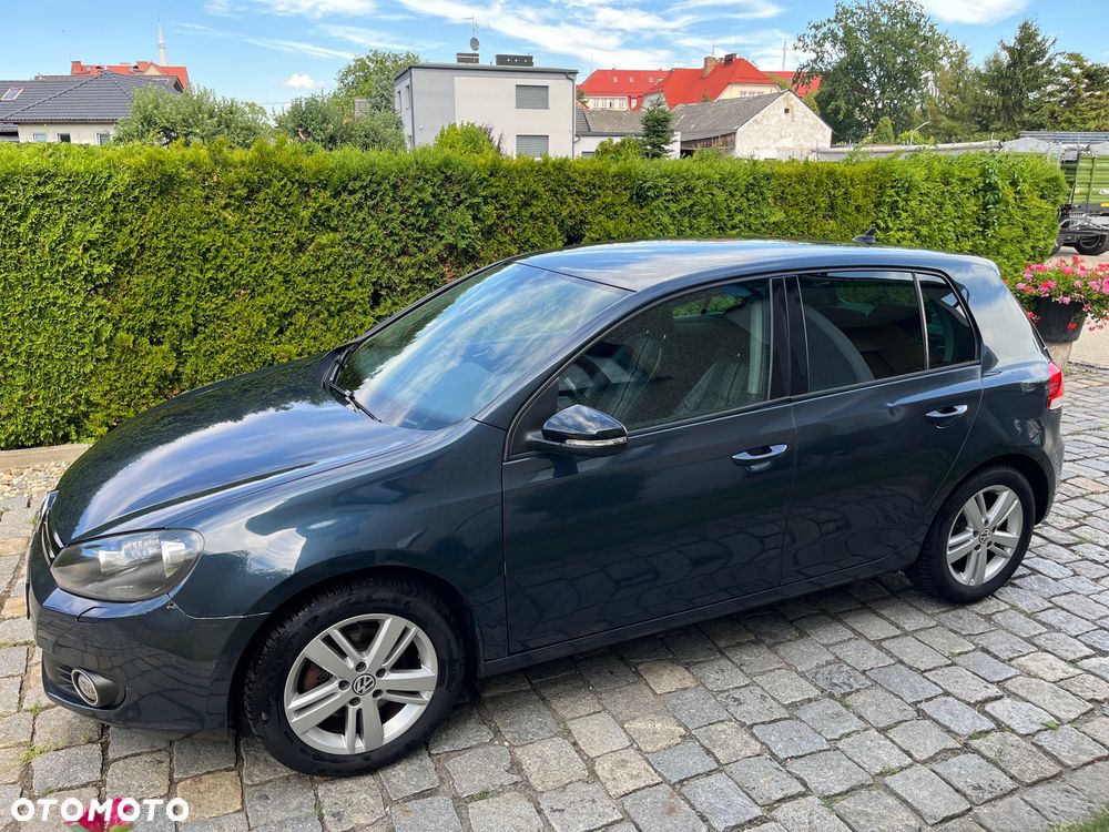 Volkswagen Golf 2.0 TDI DPF DSG MATCH - 4