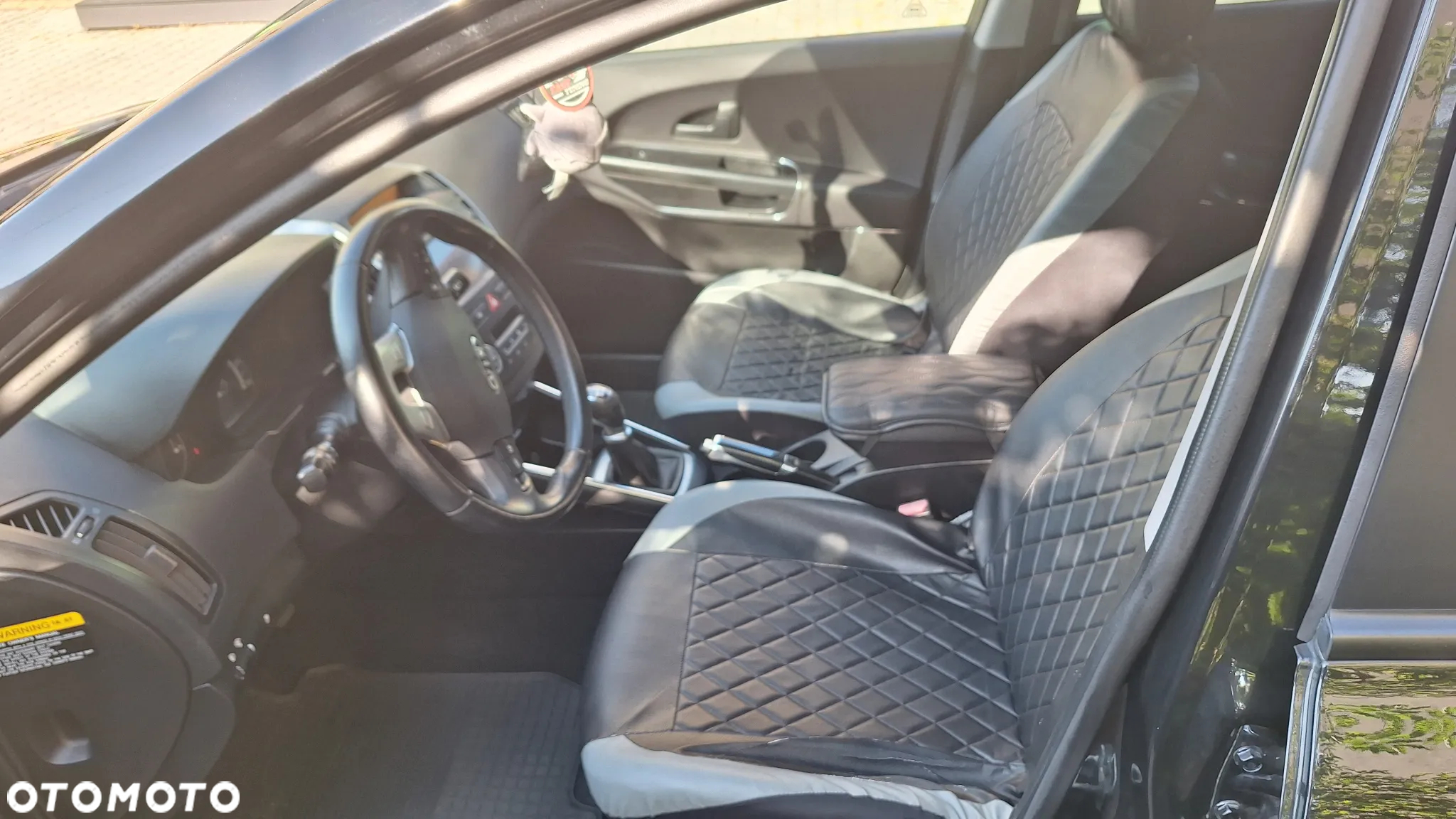 Kia Ceed - 7