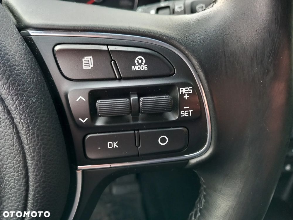 Kia Sportage 2,0 CRDI AWD Vision - 23