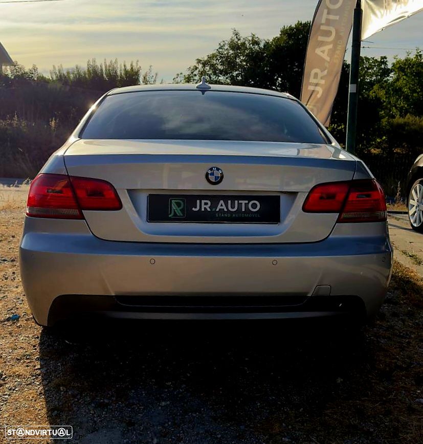 BMW 320 d Coupe - 4