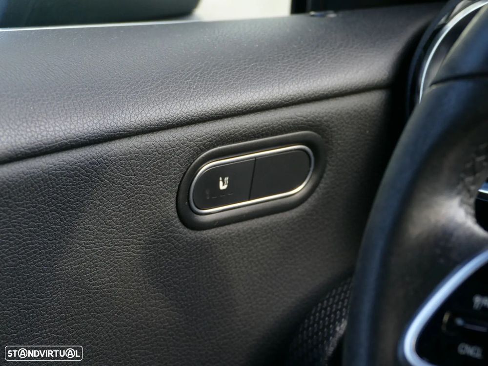 Mercedes-Benz A 250 e Style Plus - 33