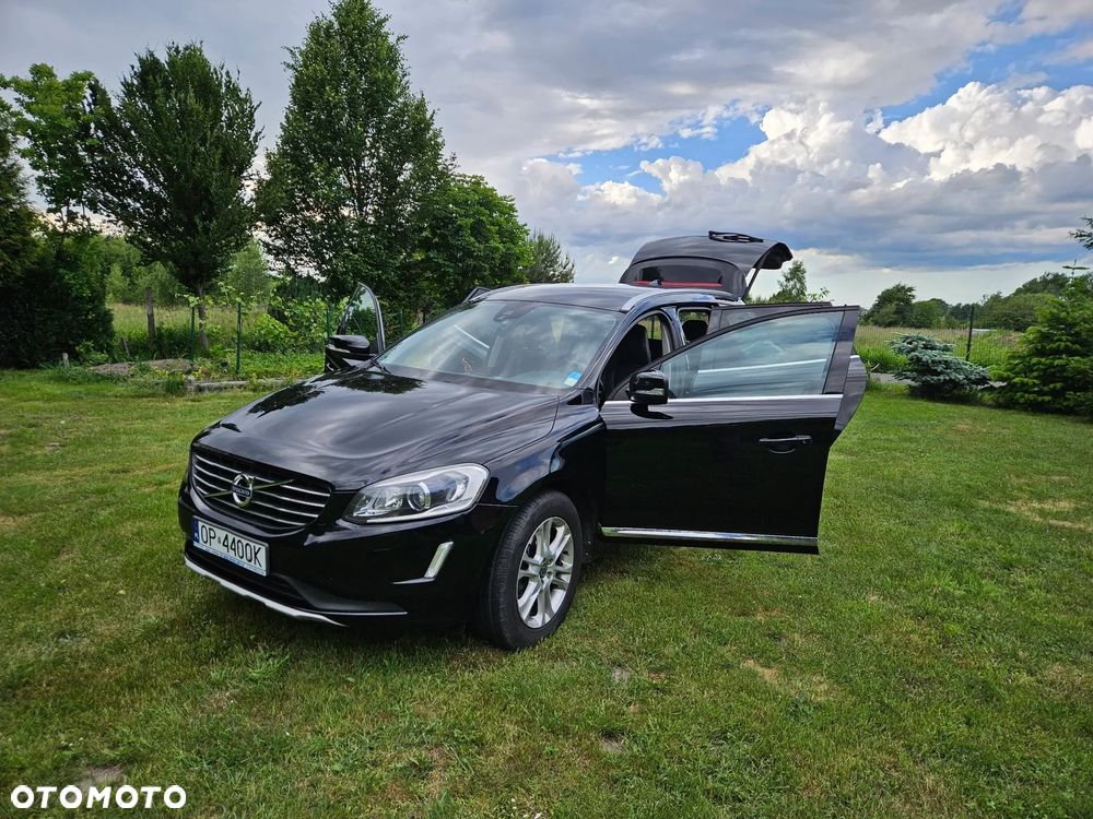 Volvo XC 60 D4 AWD Summum - 2