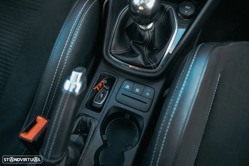 Ford Fiesta 1.5 EcoBoost S&S ST X - 22