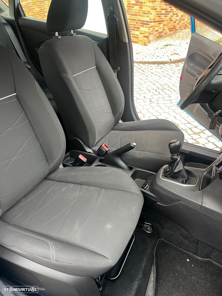 Ford Fiesta 1.0 Ambiente - 11