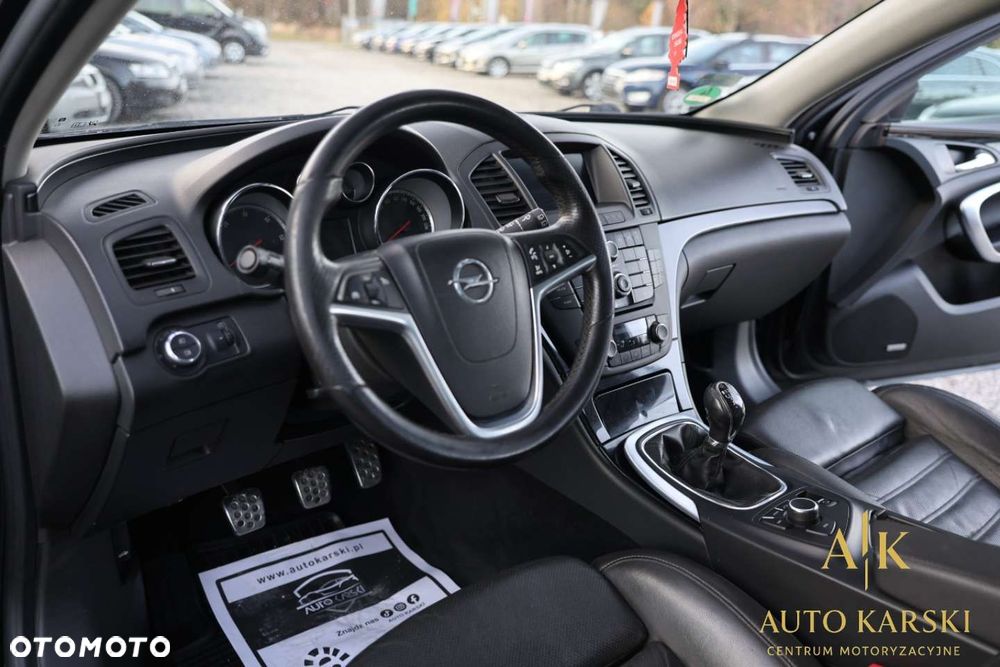 Opel Insignia - 24
