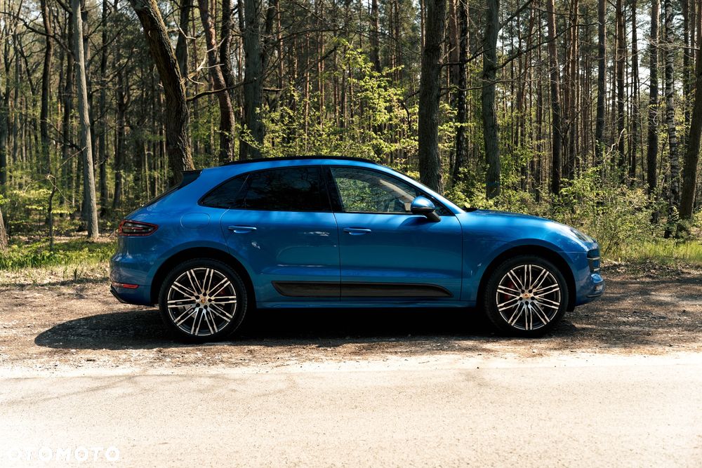 Porsche Macan - 2