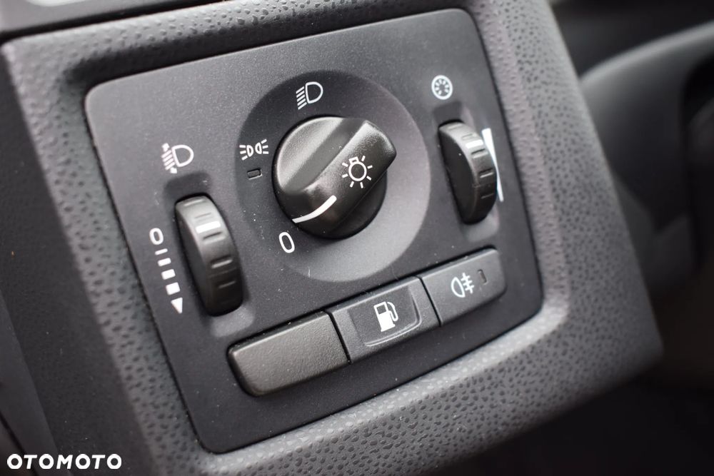 Volvo C30 D2 Edition - 17