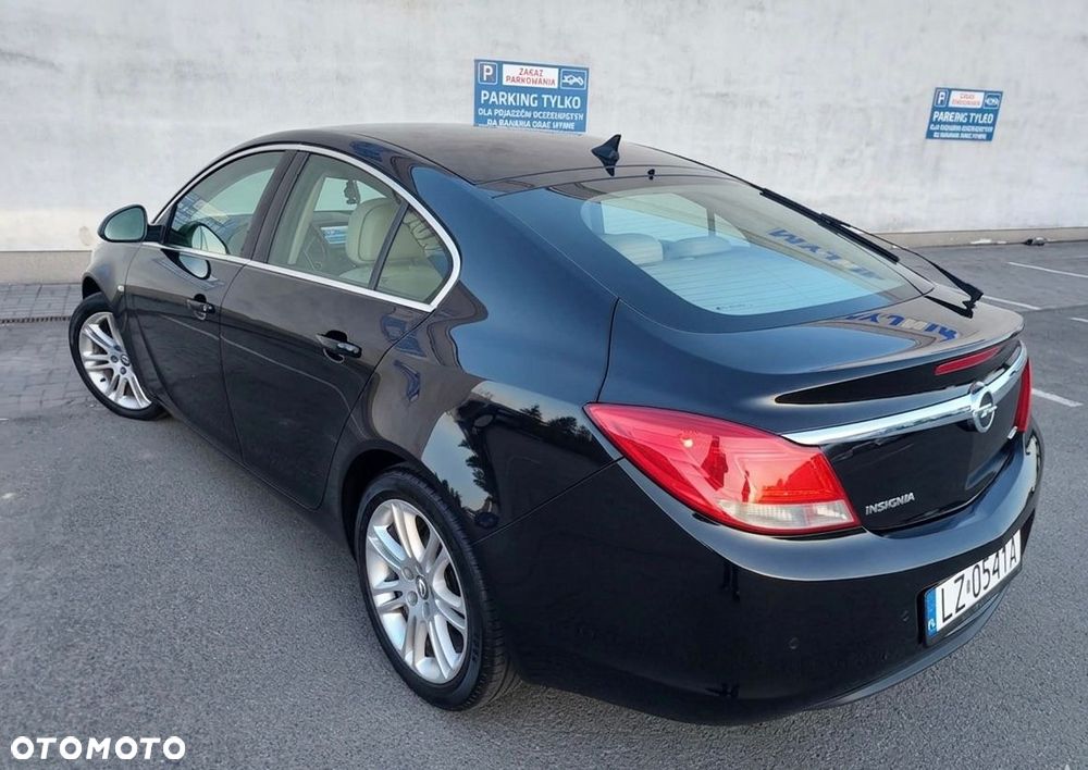 Opel Insignia 2.0 CDTI Cosmo - 3