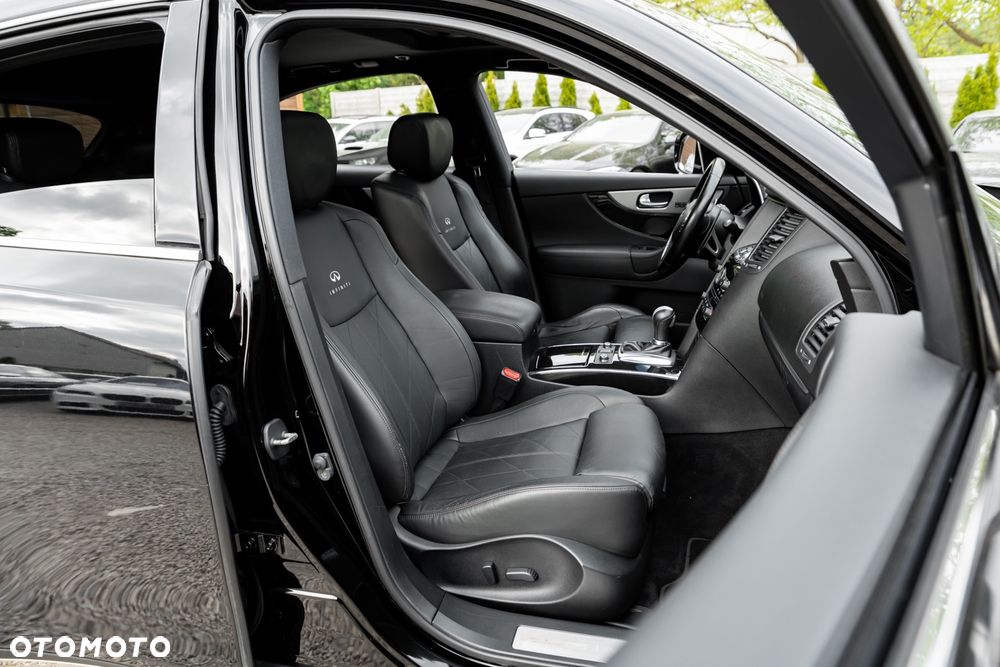 Infiniti FX FX30d AWD S - 25