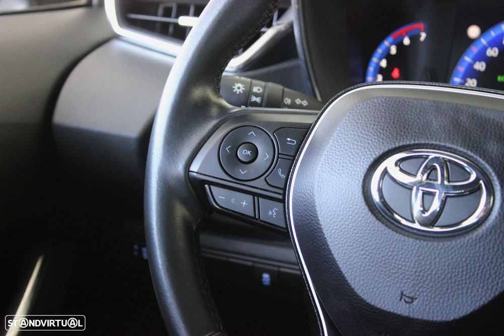 Toyota Corolla 1.8 Hybrid Comfort - 17