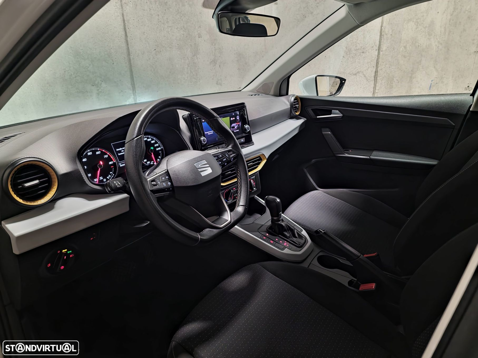 SEAT Arona 1.0 TSI Style DSG - 18