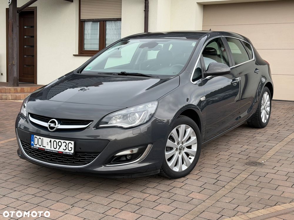 Opel Astra 1.4 Turbo Exklusiv - 2