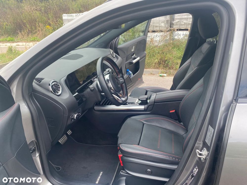 Mercedes-Benz GLA 220 d 4-Matic AMG Line - 5