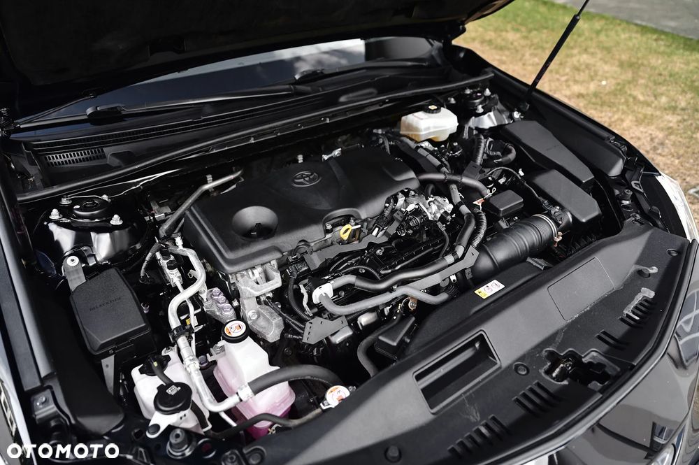 Toyota Camry 2.5 Hybrid Executive CVT - 25