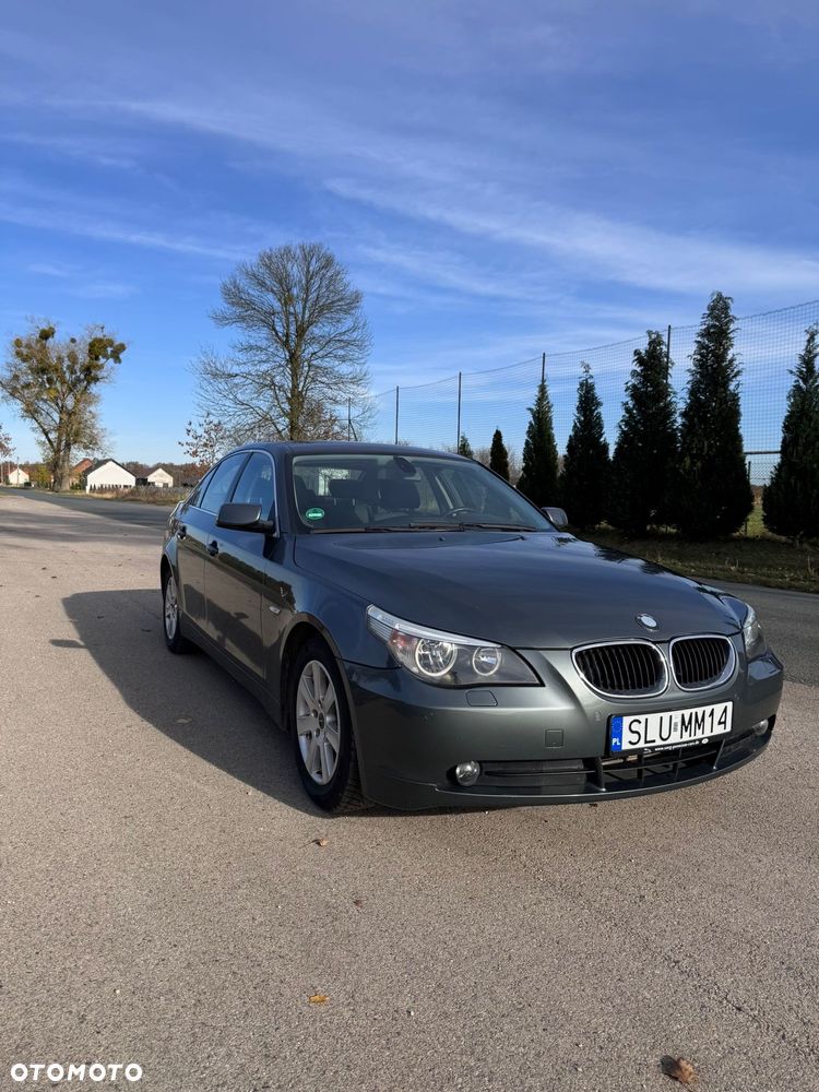 BMW Seria 5 520i - 1