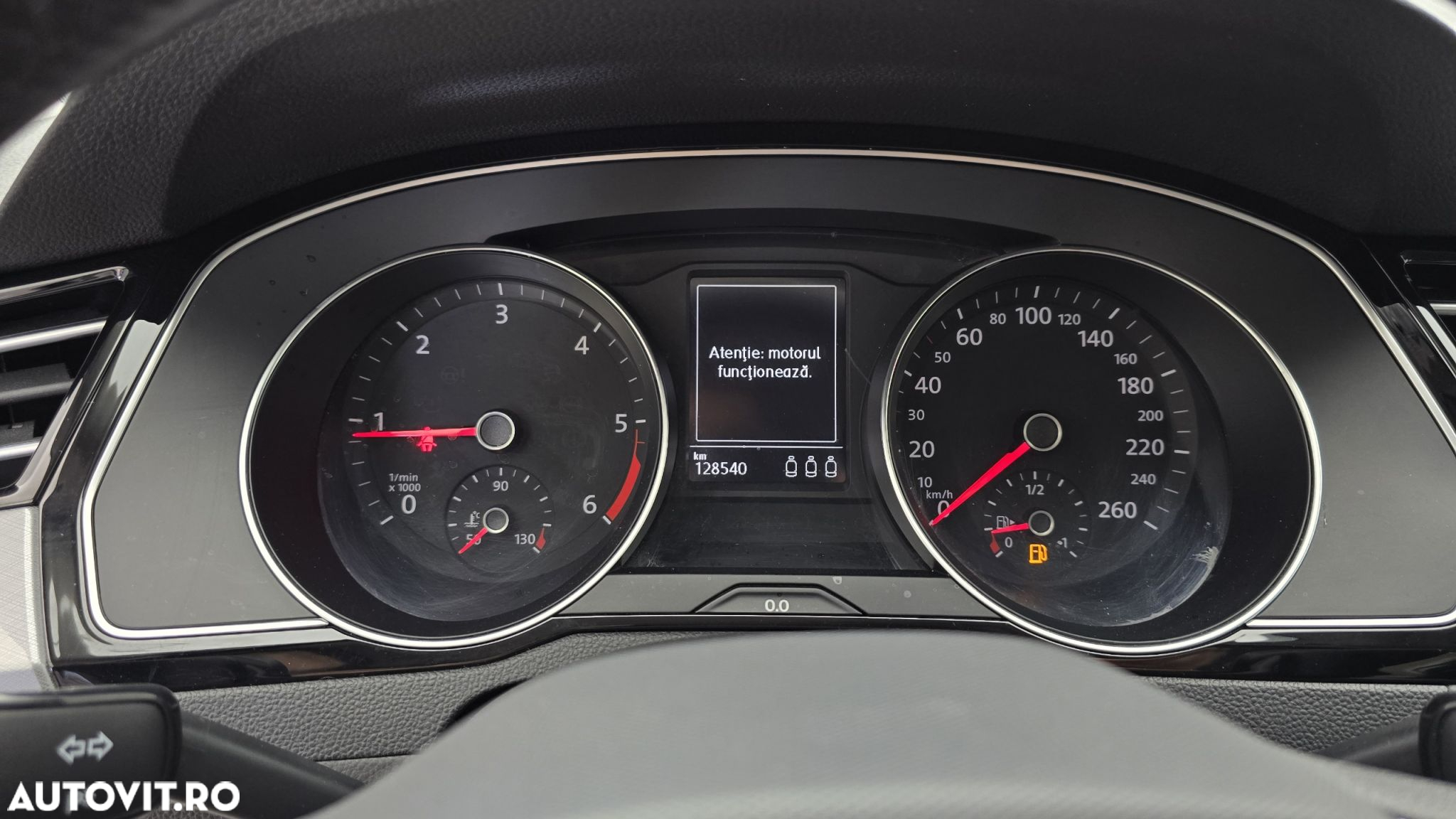 Volkswagen Passat - 16