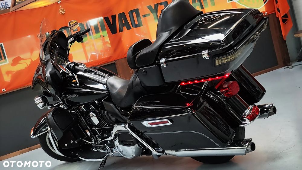 Harley-Davidson Touring Ultra Limited - 9