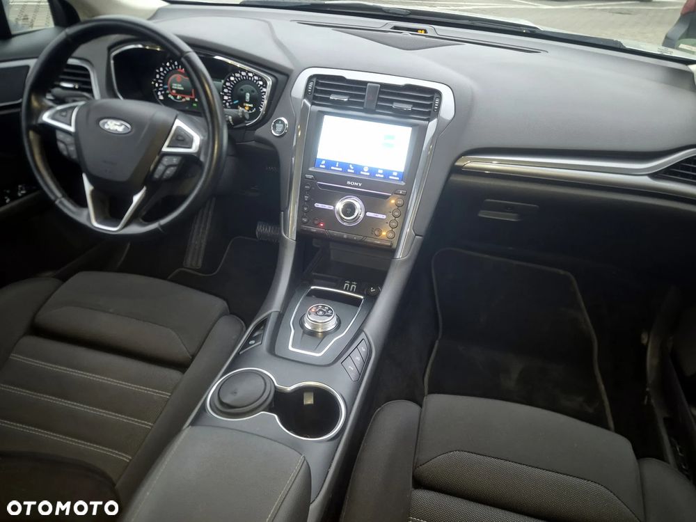 Ford Mondeo 2.0 TDCi Titanium PowerShift - 23