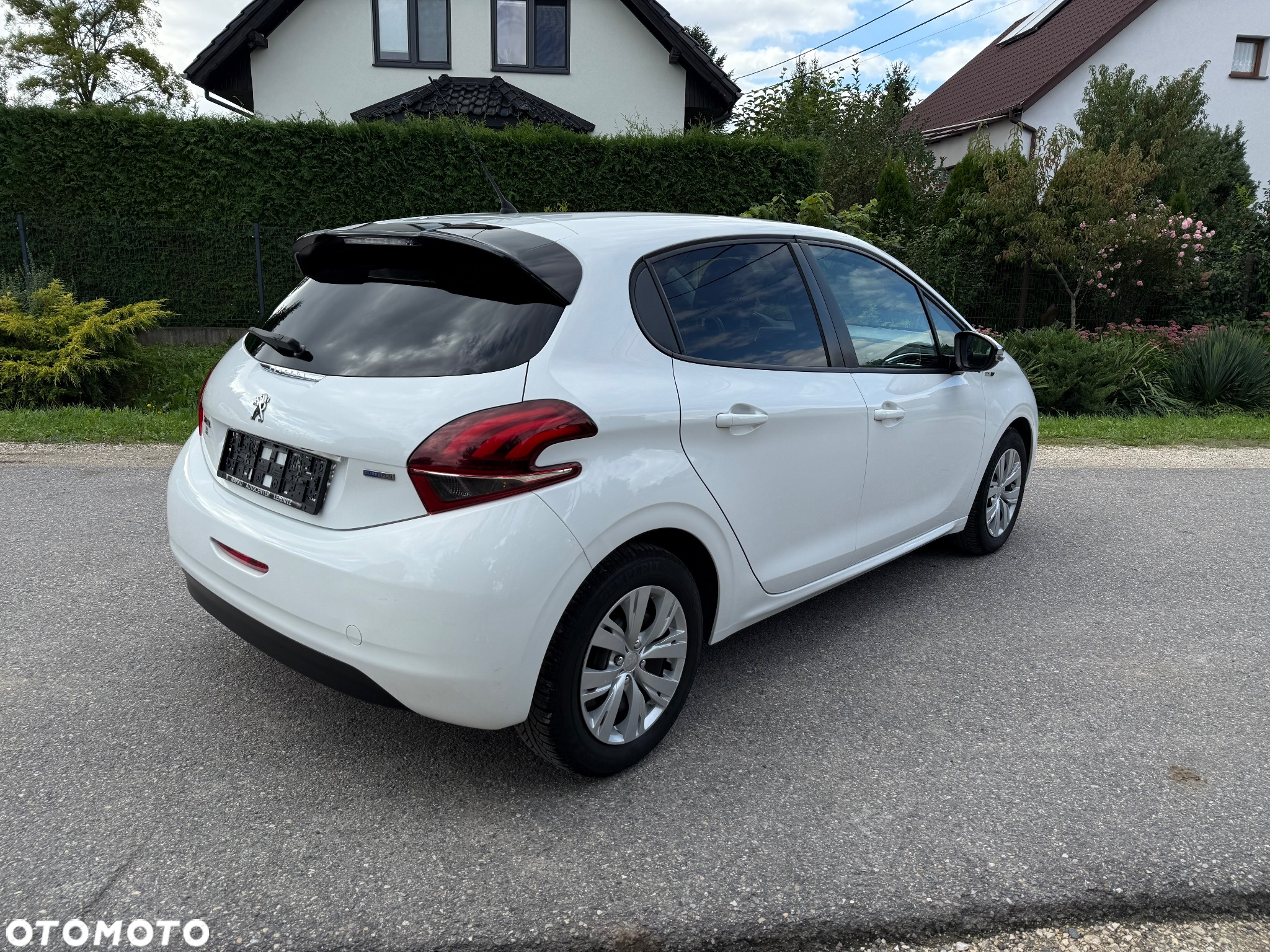 Peugeot 208 1.2 PureTech Style - 14