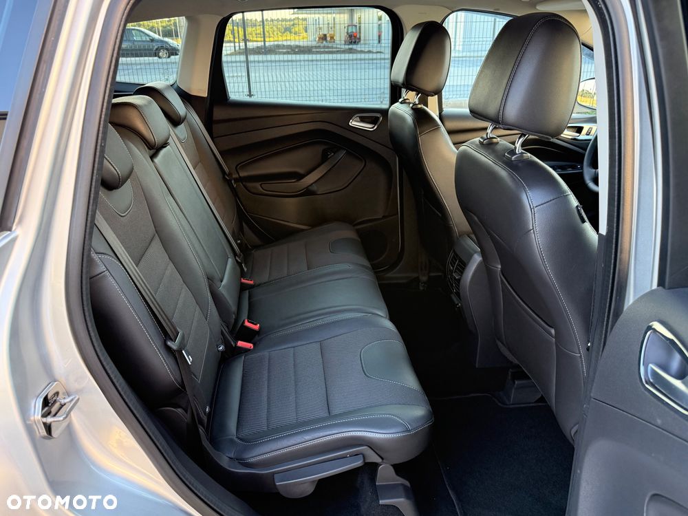 Ford Kuga 2.0 TDCi 4WD Titanium - 27