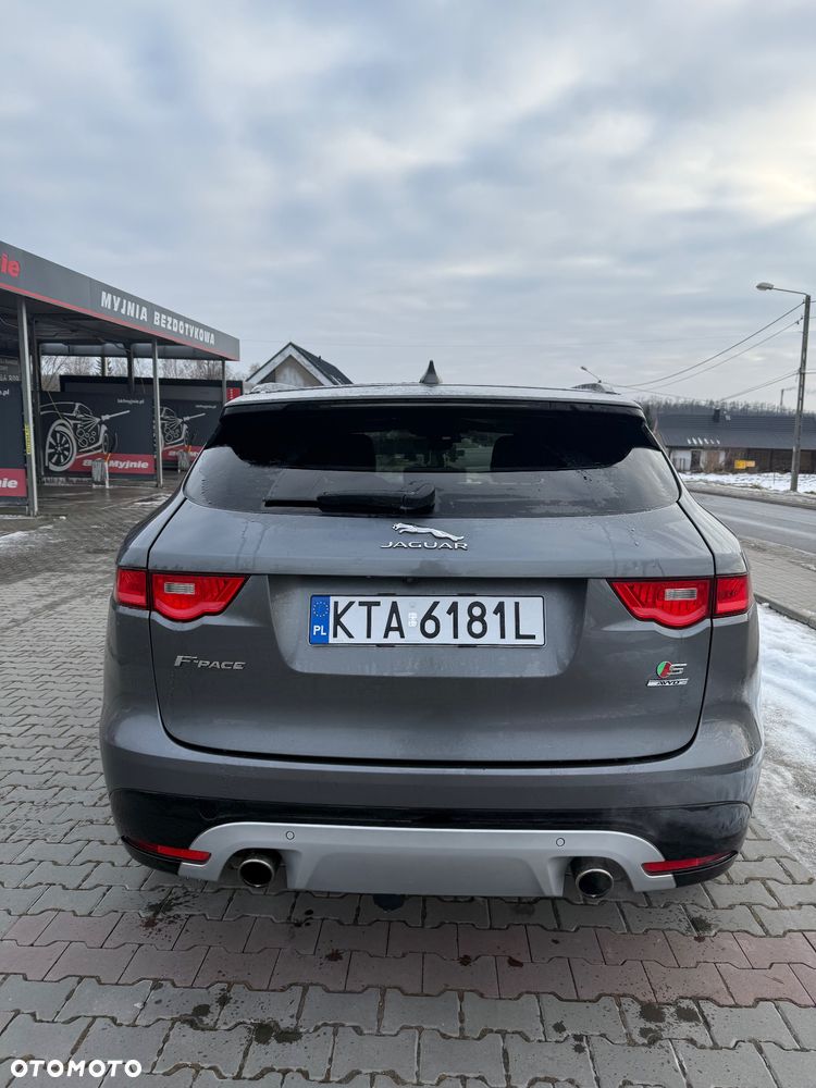 Jaguar F-Pace 3.0 V6 AWD S - 7