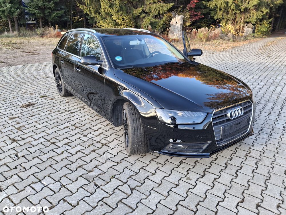 Audi A4 Avant - 16