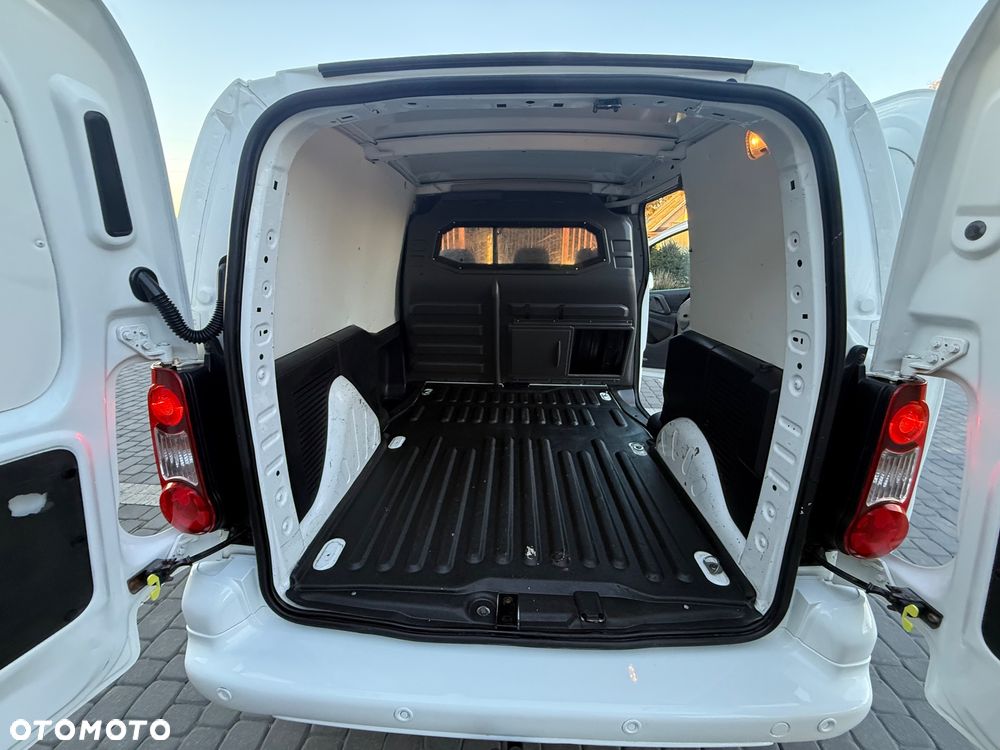 Peugeot Partner - 15