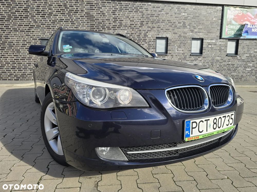 BMW Seria 5 520d Touring Special Edition - 3