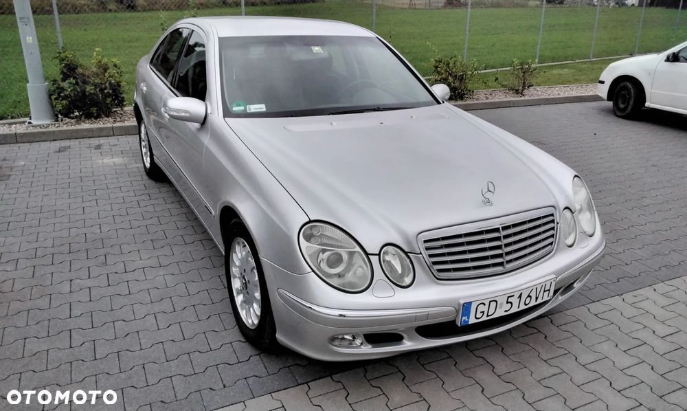 Mercedes-Benz Klasa E - 2