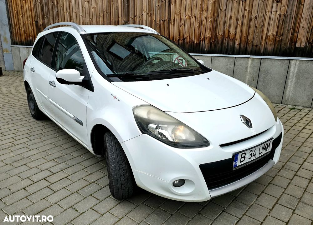 Renault Clio - 2