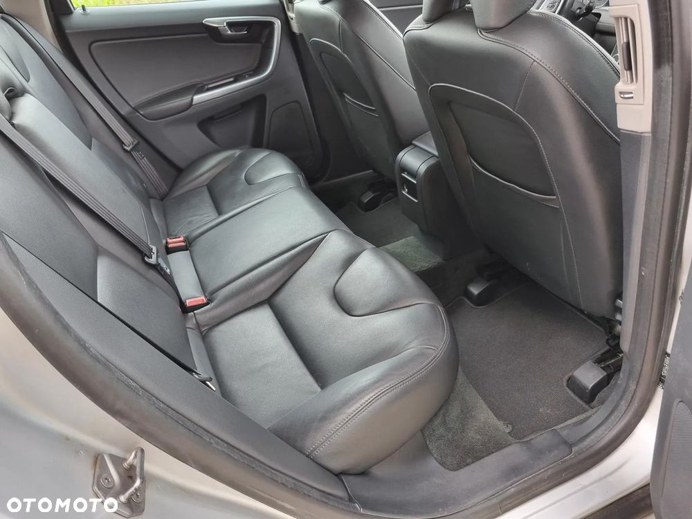 Volvo XC 60 - 12