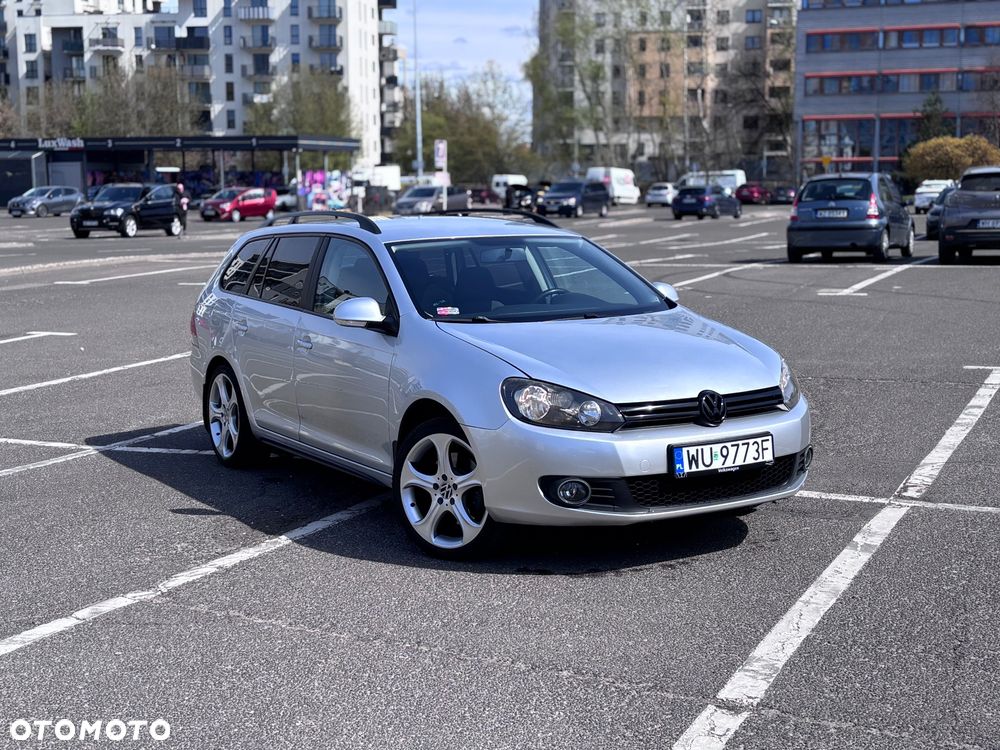 Volkswagen Jetta - 1