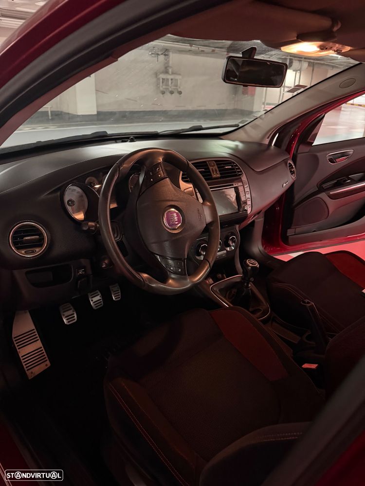 Fiat Bravo 1.4 T-JET 16V Dynamic - 4