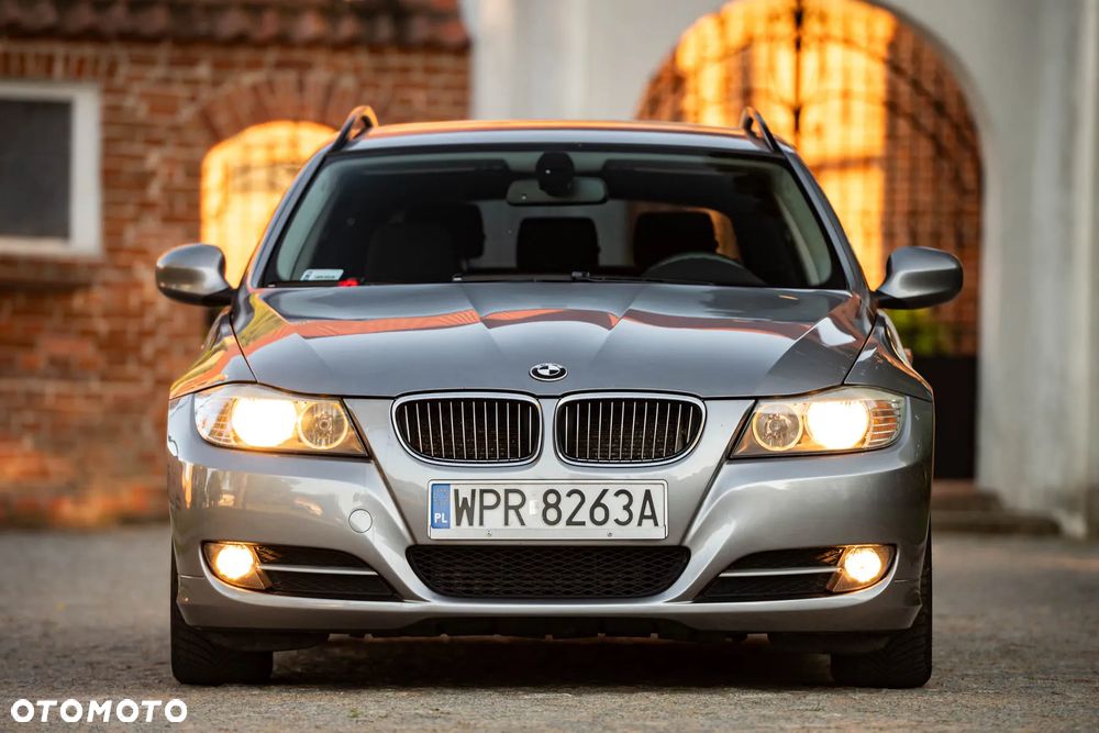 BMW Seria 3 318d - 2