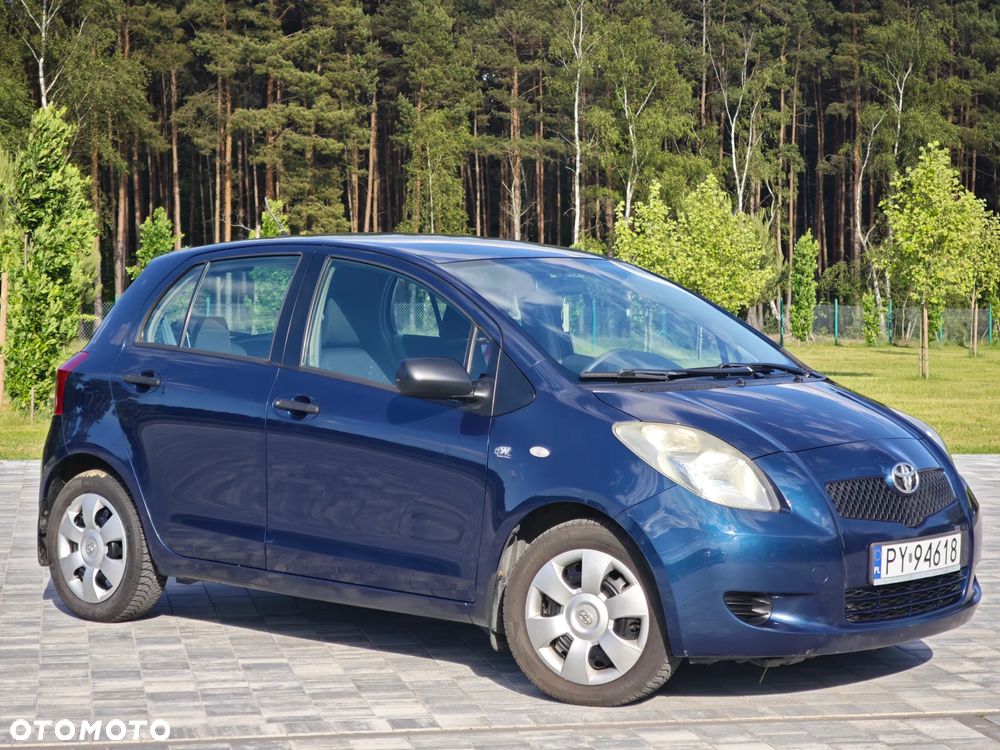Toyota Yaris 1.3 Sol - 10