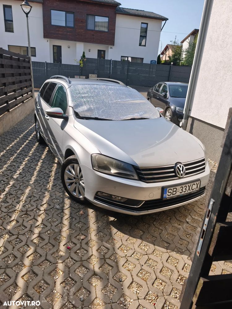 Volkswagen Passat Variant 2.0 Blue TDI DSG SCR Trendline - 9