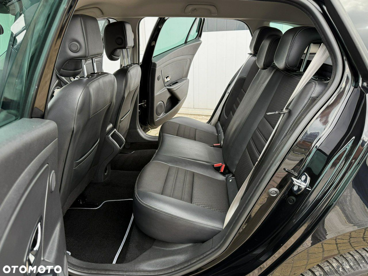 Renault Megane Grandtour ENERGY dCi 110 EDC BOSE EDITION - 20
