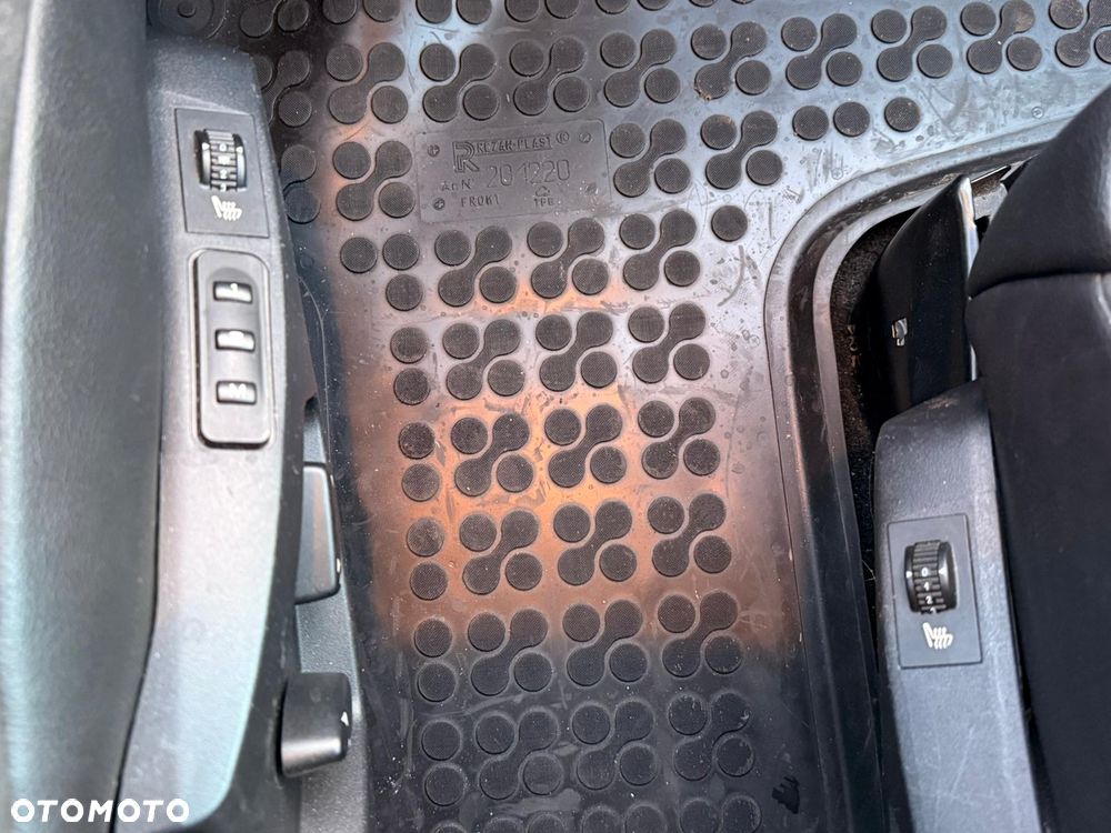 Citroën C8 HDi 165 Exclusive - 13