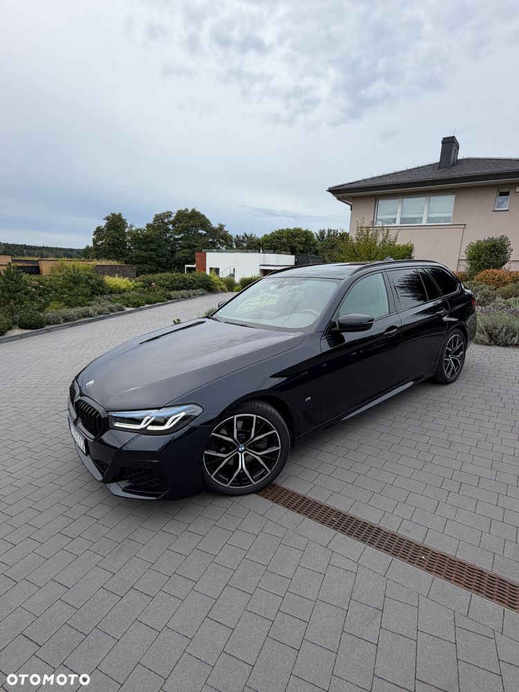 BMW Seria 5 520d xDrive mHEV M Sport sport - 1
