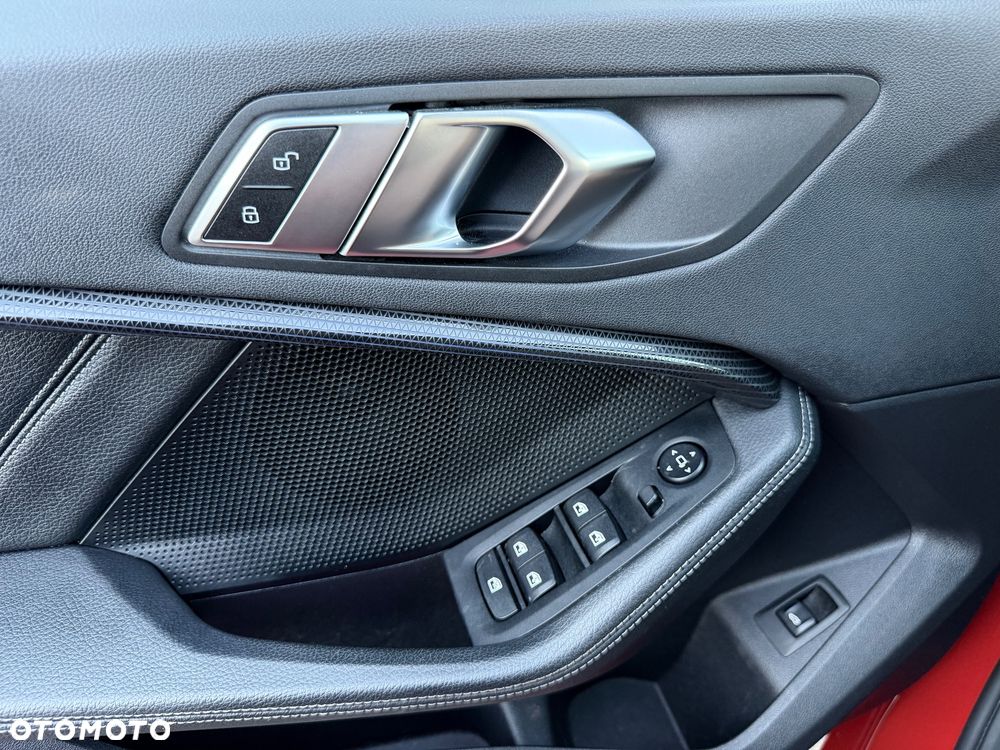 BMW Seria 1 118i GPF Sport Line - 29
